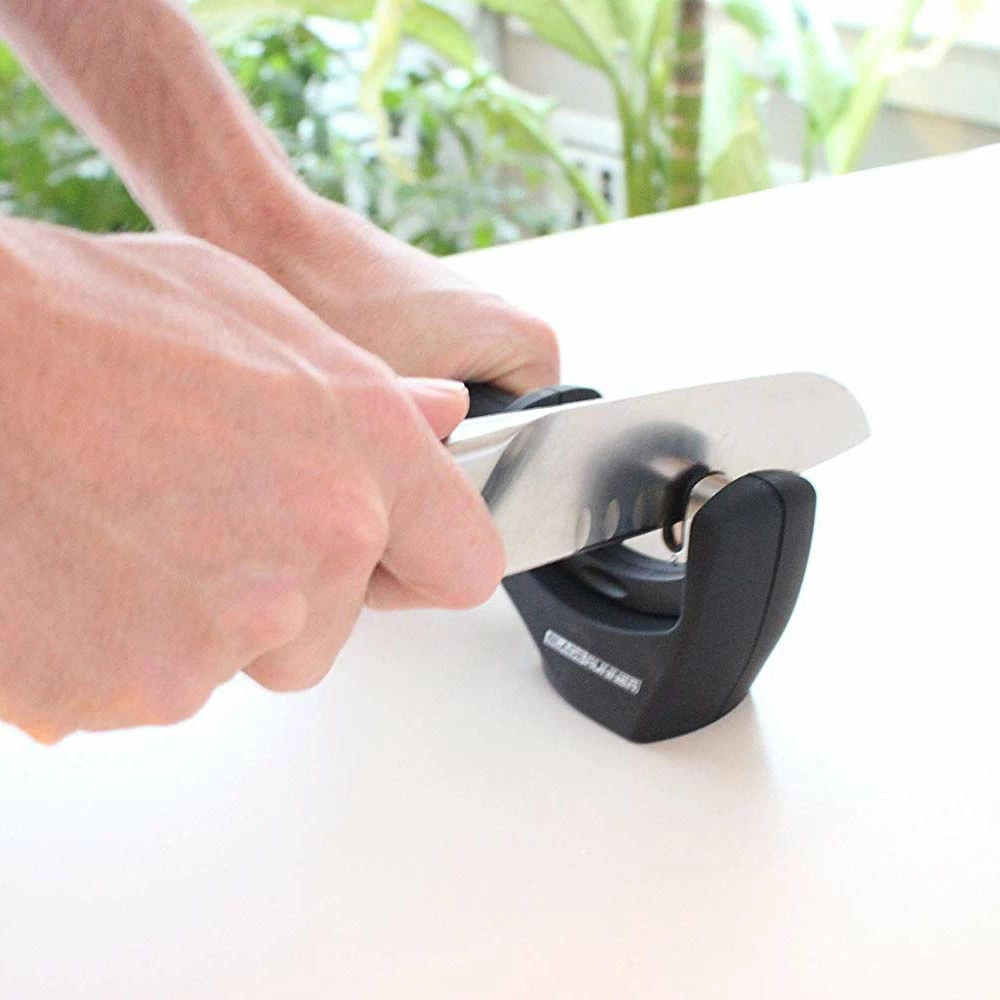 TVTimeDirect Bladerunner Kitchen Master With The Clean Cut Knife Sharpener Perfect "V-Edge" 7 TVTimeDirect Bladerunner Kitchen Master With The Clean Cut Knife Sharpener Perfect "V-Edge"